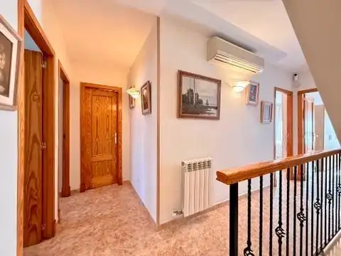 Casa adosada en venta en  Palma de Mallorca con Aire acondicionado, Calefacción y Terraza