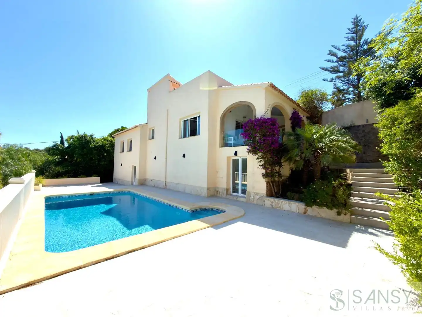 Vista exterior de Casa o xalet en venda en Jávea / Xàbia amb Aire condicionat, Calefacció i Traster