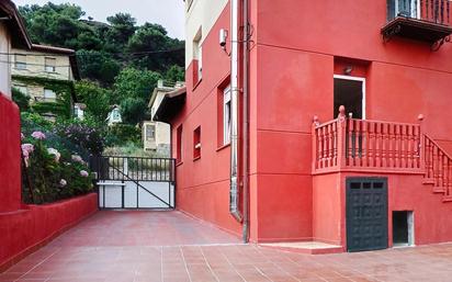 Vista exterior de Casa o xalet en venda en Santander amb Calefacció, Terrassa i Balcó