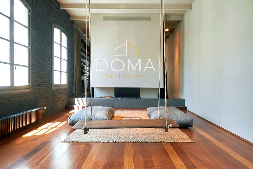 Wohnzimmer von Dachboden zur Miete in  Barcelona Capital mit Klimaanlage, Heizung und Parkett