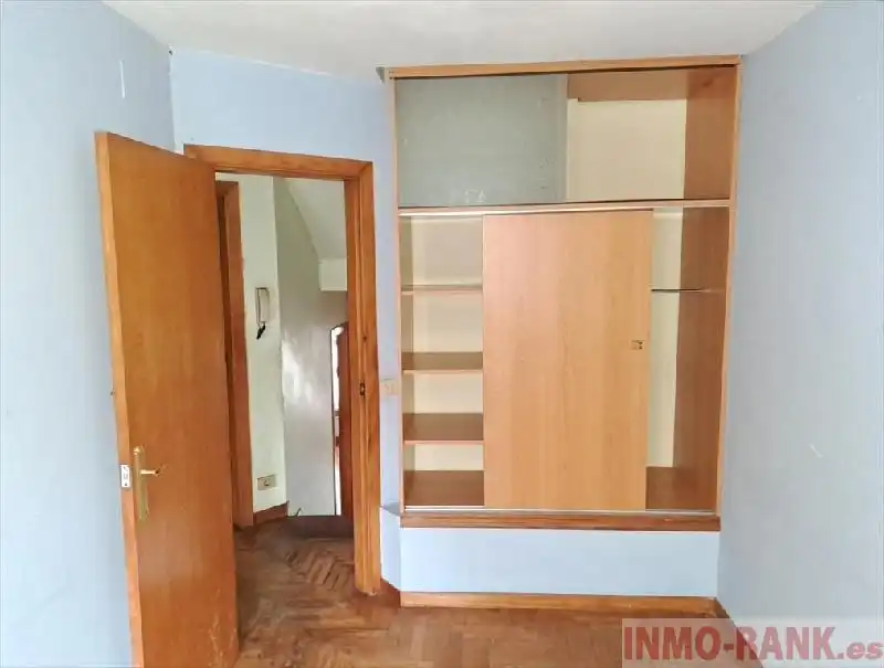 Habitación de Piso en venta en Vigo  con Trastero