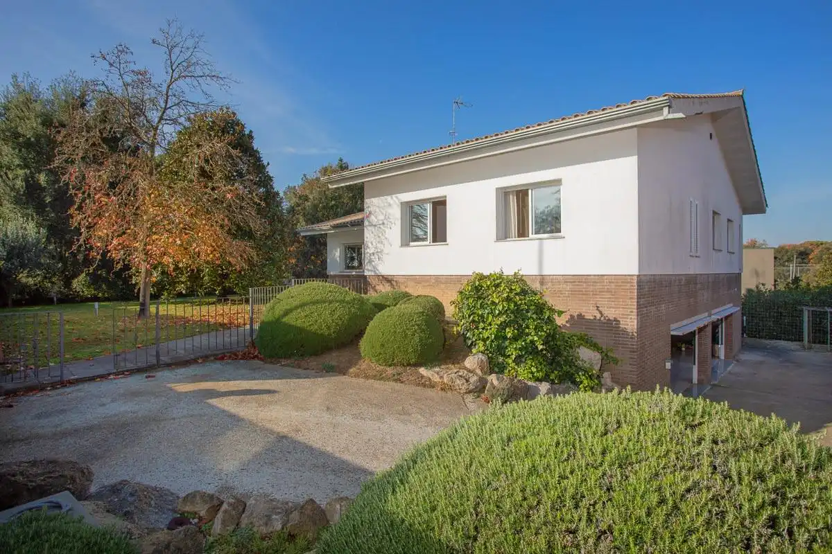 Vista exterior de Casa o xalet en venda en Fornells de la Selva amb Aire condicionat, Calefacció i Jardí privat