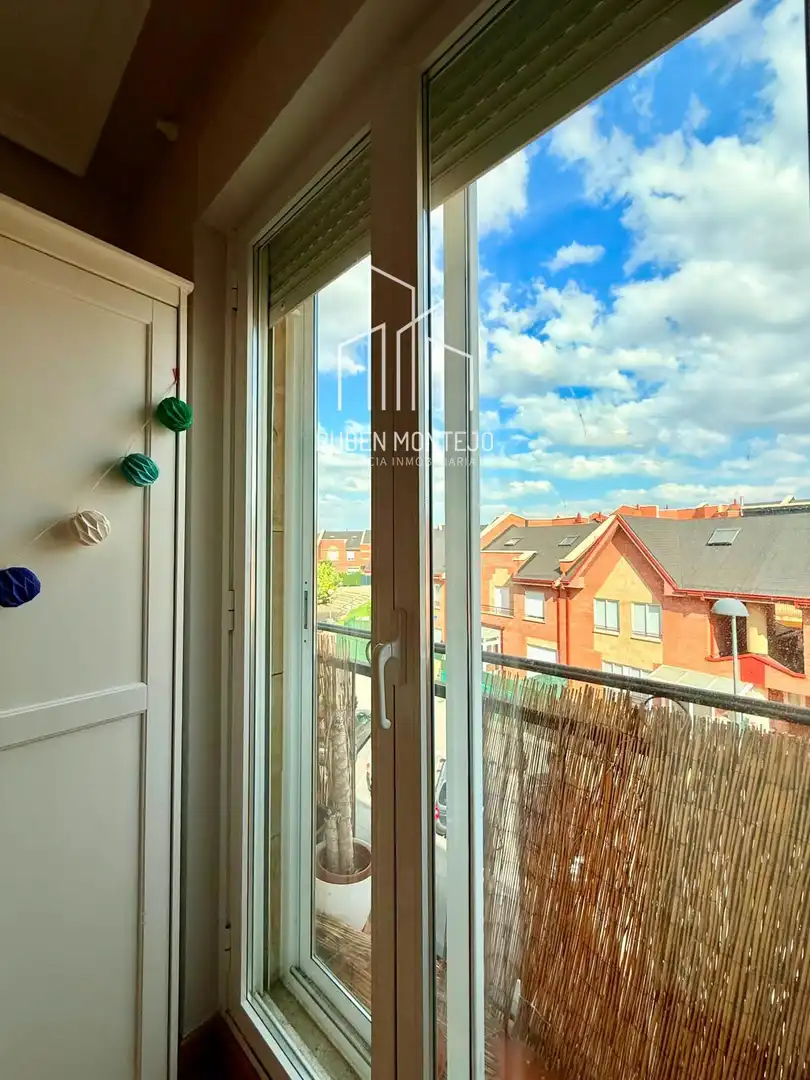 Terrasse von Wohnung zur Miete in Villamayor mit Heizung, Terrasse und Möbliert