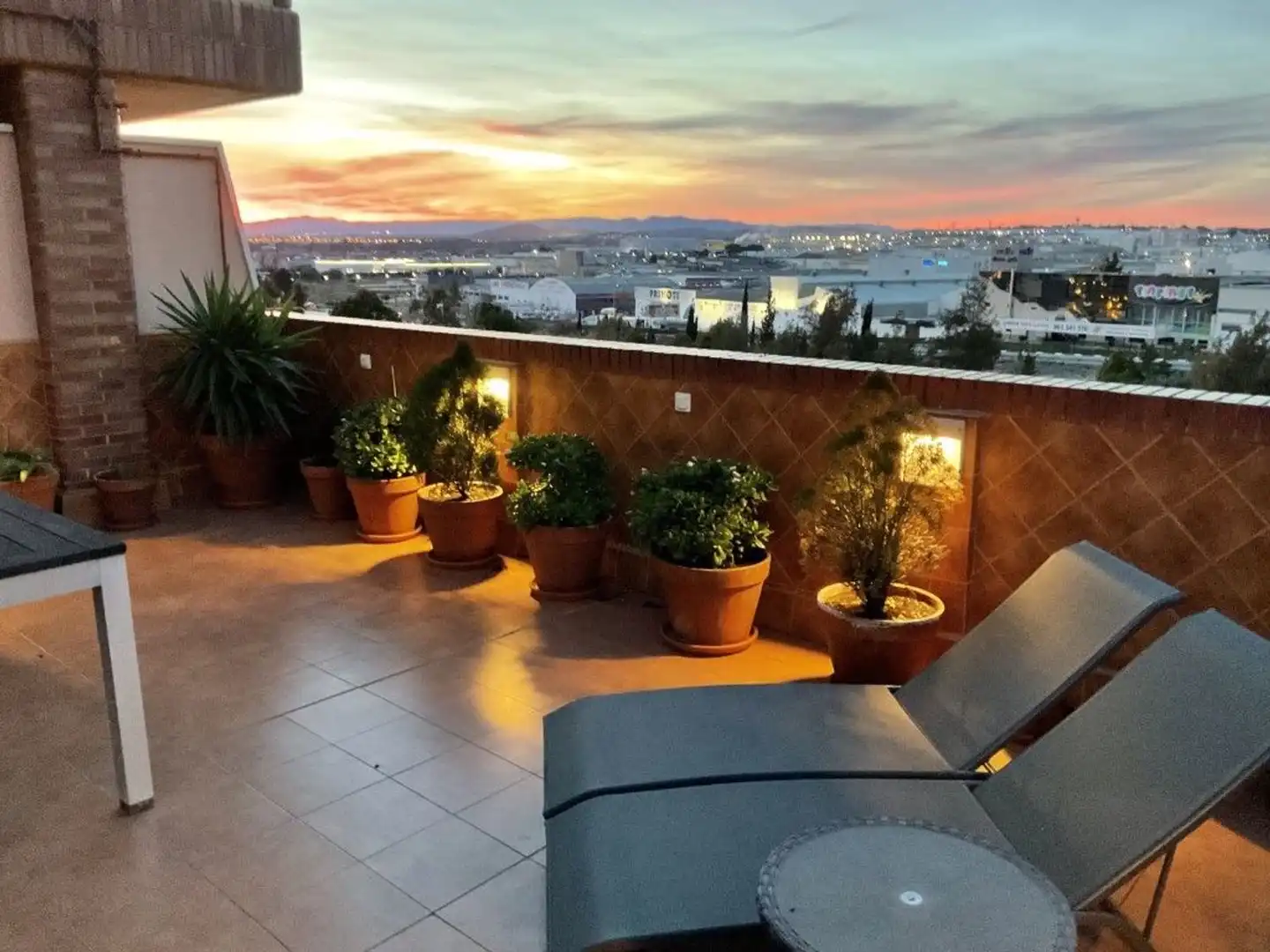 Terraza de Ático en venta en Paterna con Aire acondicionado, Terraza y Trastero