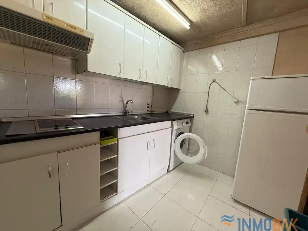 Kitchen of Flat for rent in Salamanca  with Furnished