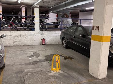 Einzelparkplatz zur Miete in Vallpineda - Santa Bárbara