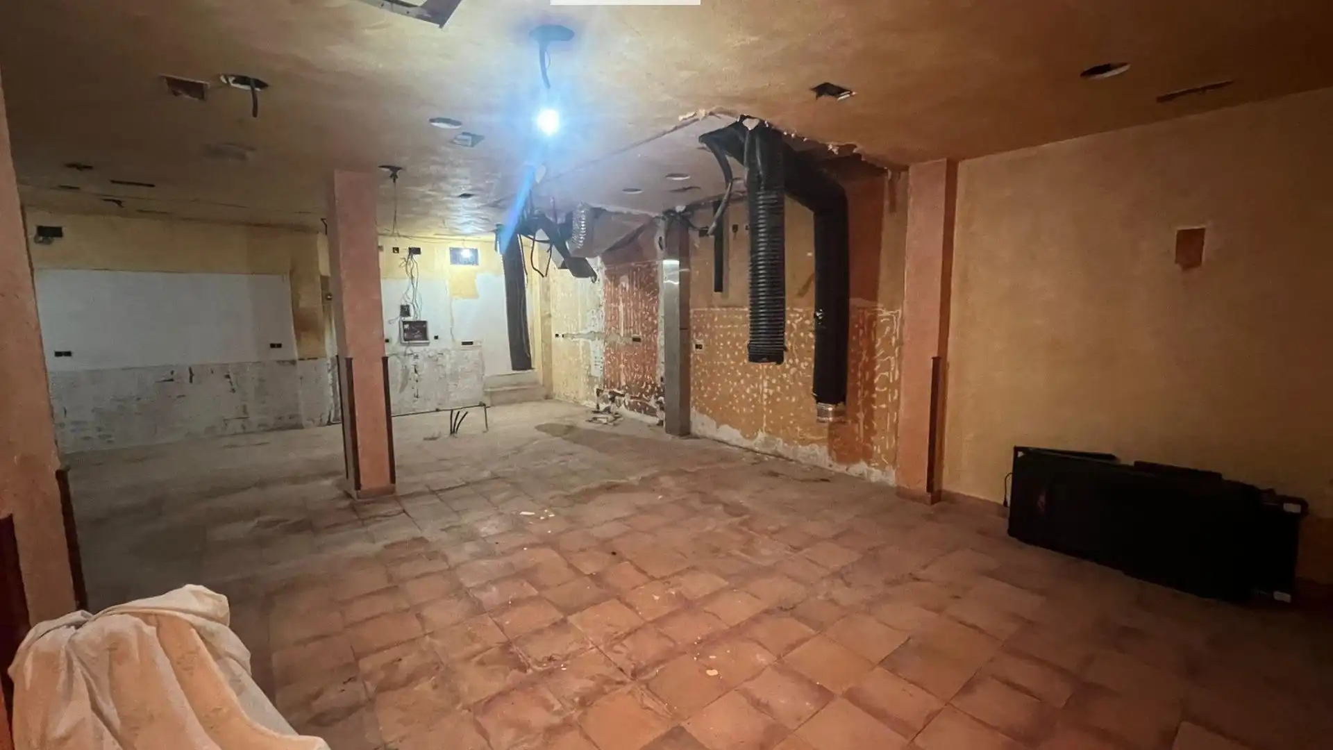 Local en venta en  Jaén Capital