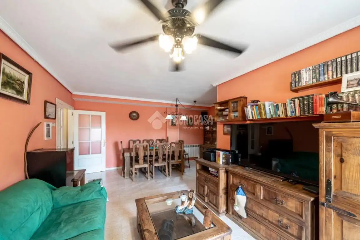 Sala d'estar de Pis en venda en Getafe amb Aire condicionat, Terrassa i Traster