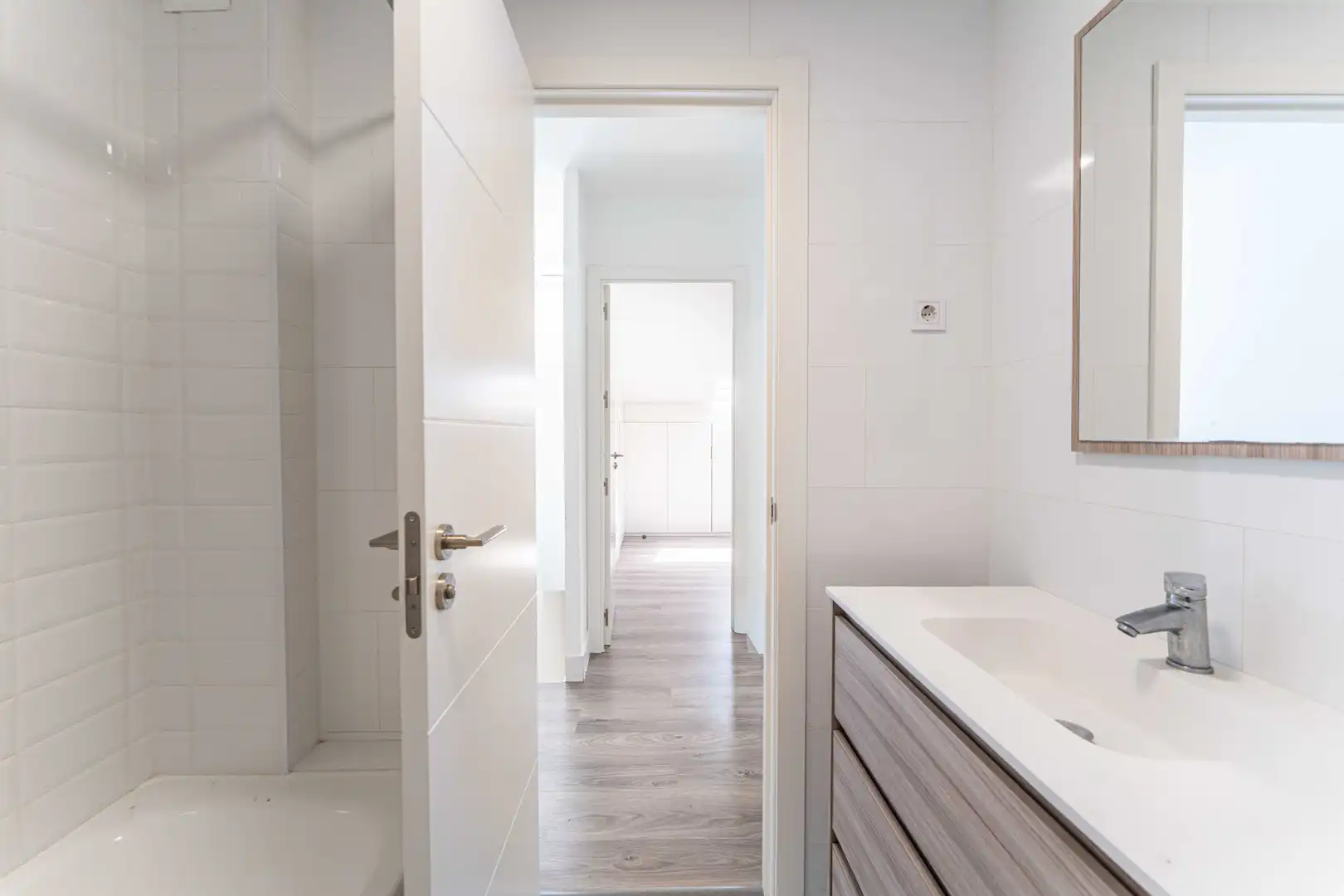 Bathroom of Flat for sale in Arroyomolinos (Madrid)  with Air Conditioner, Heating and Furnished