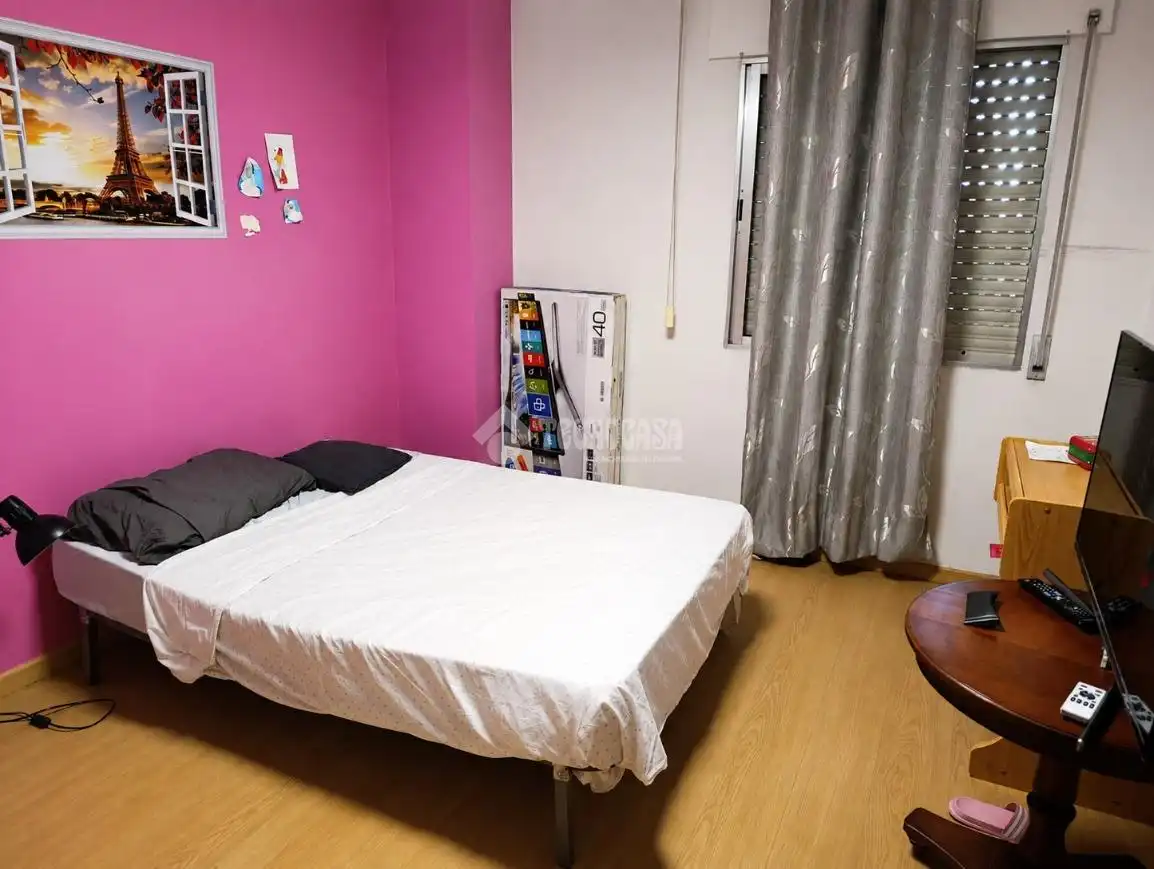 Bedroom of Flat for sale in Fuenlabrada  with Heating, Swimming Pool and Community pool
