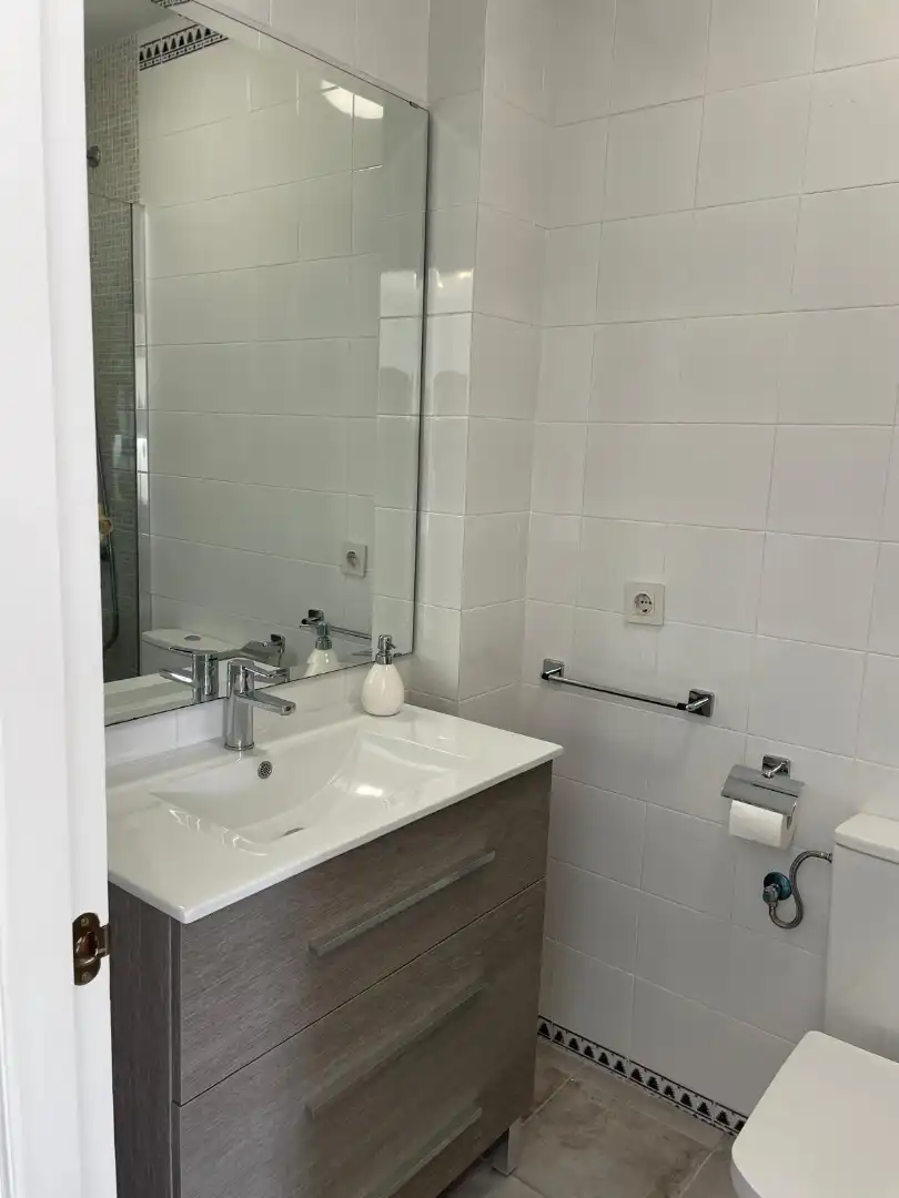 Mini appartamento con piscina in affitto a Avenida de las Quintas 22, imagen 8