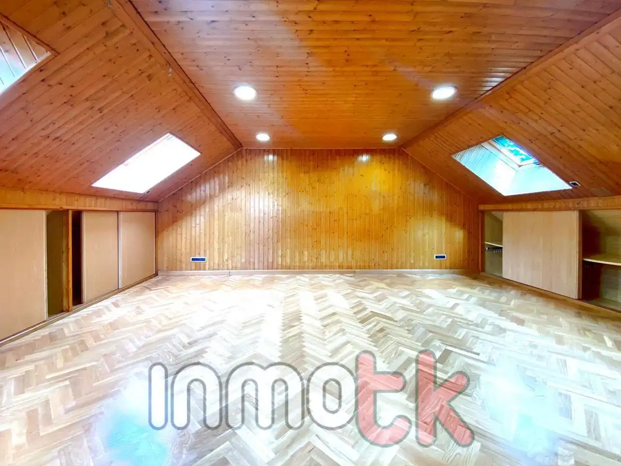 Houses for sale in A Coruña Capital   with Heating, Private garden and Terrace