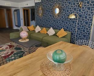 Living room of Flat to rent in Torremolinos  with Air Conditioner, Heating and Parquet flooring