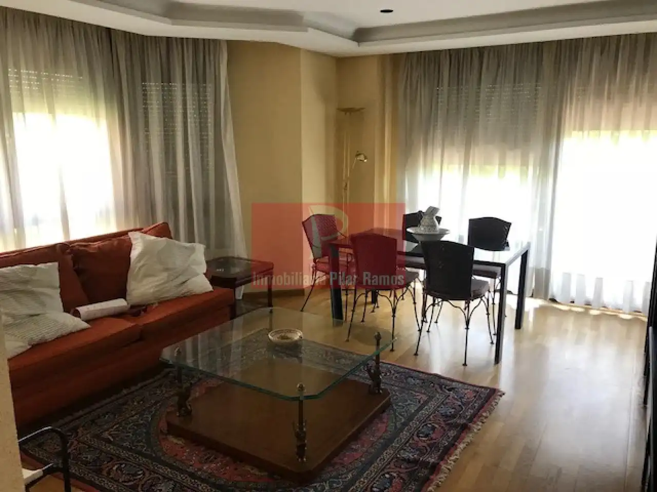 Wohnzimmer von Wohnung zur Miete in León Capital  mit Heizung, Parkett und Terrasse