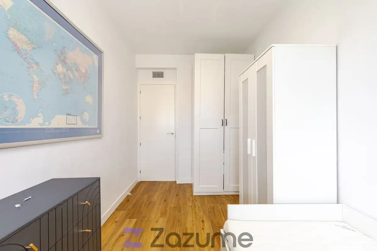 Schlafzimmer von Wohnung zur Miete in Madrid mit Klimaanlage, Heizung und Terrasse