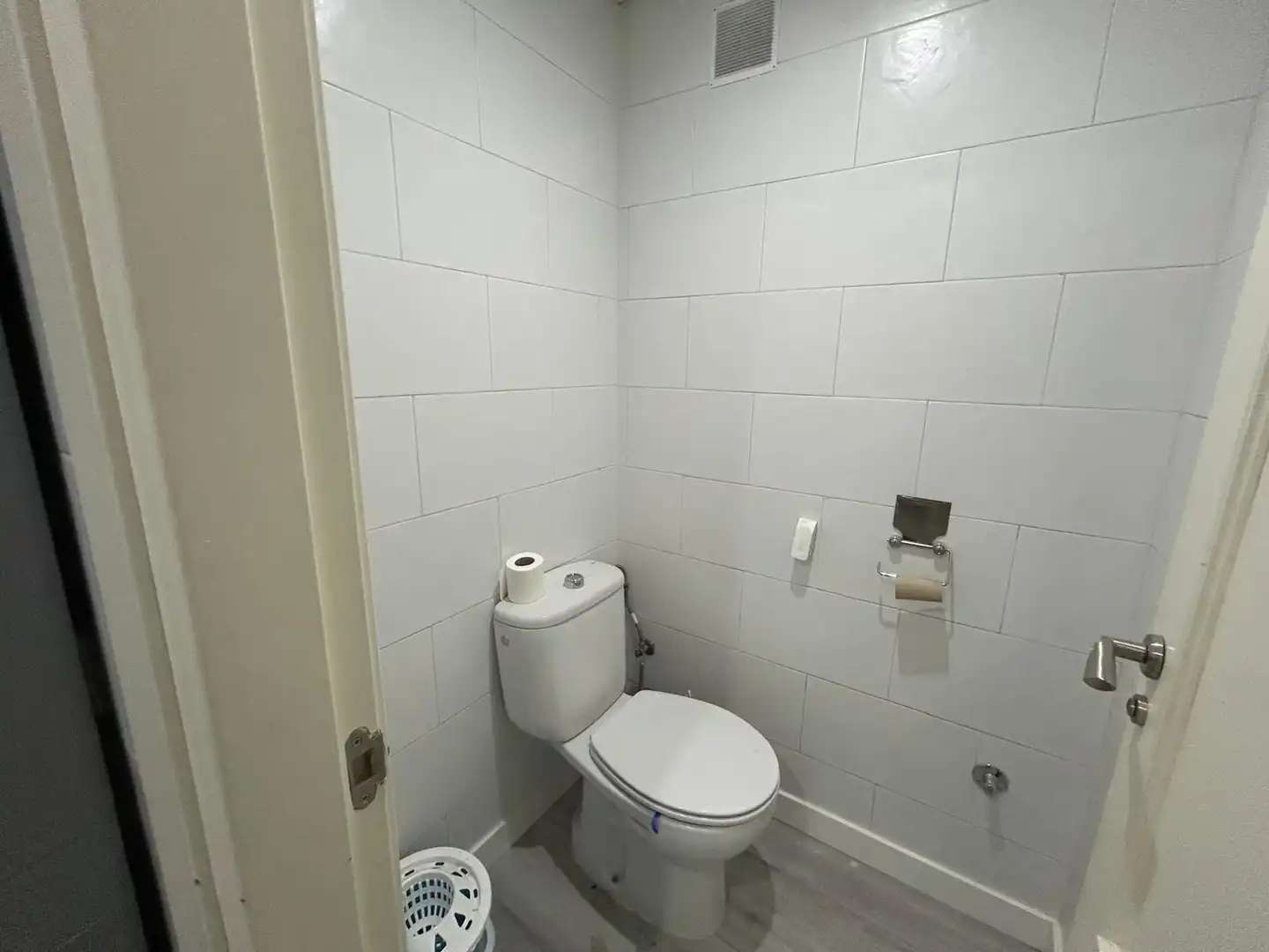 Bathroom of Industrial buildings for sale in Ciempozuelos