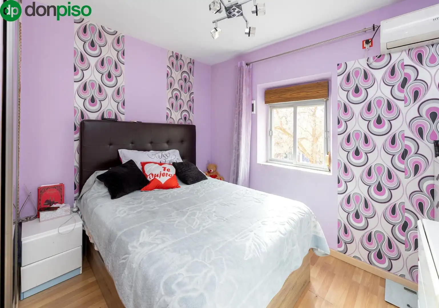 Habitación de Piso en venta en Granada con Aire acondicionado, Terraza y Balcón