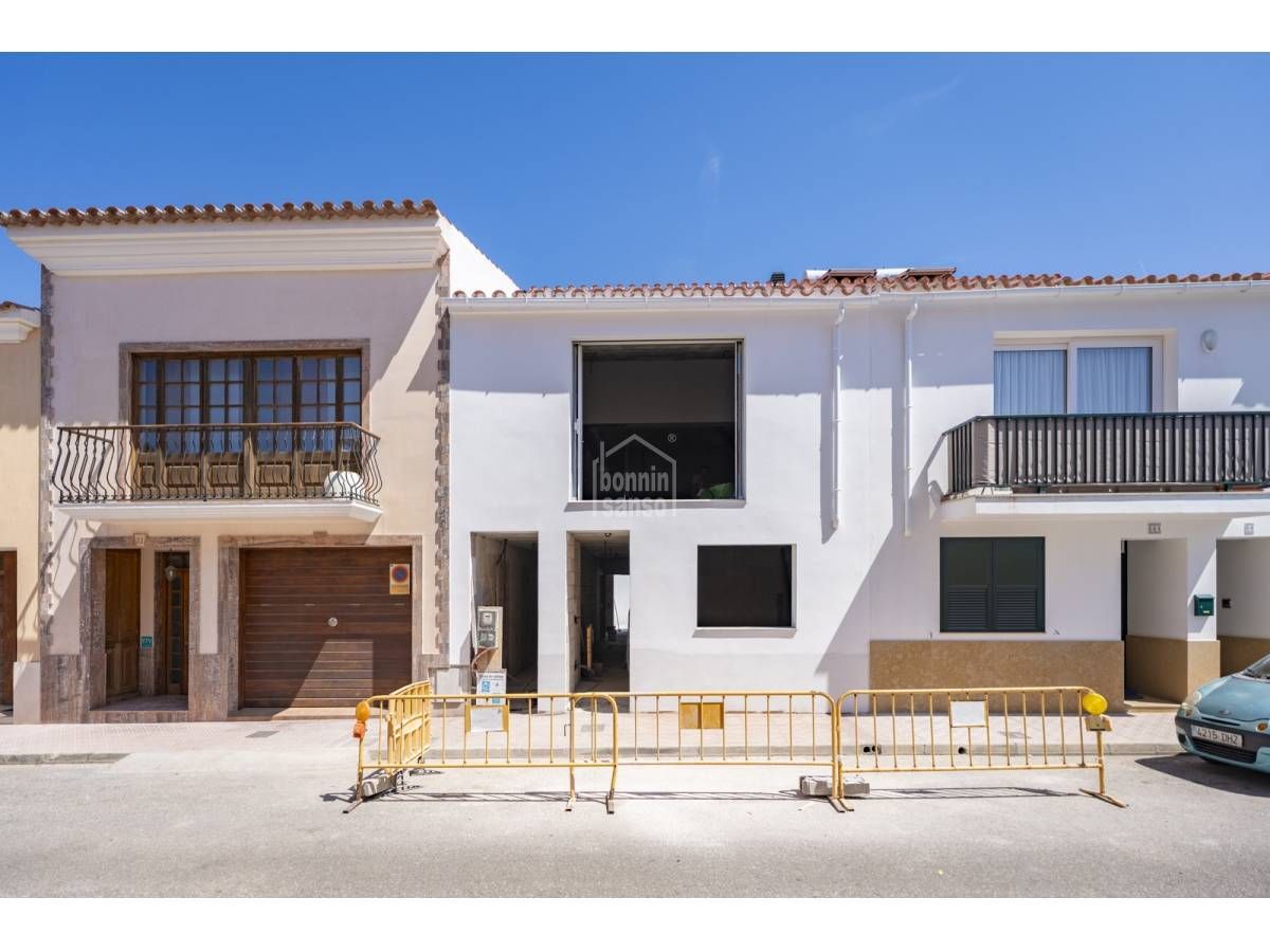 Exterior view of Apartment for sale in Sant Lluís  with Terrace