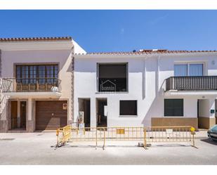Vista exterior de Apartament en venda en Sant Lluís amb Terrassa