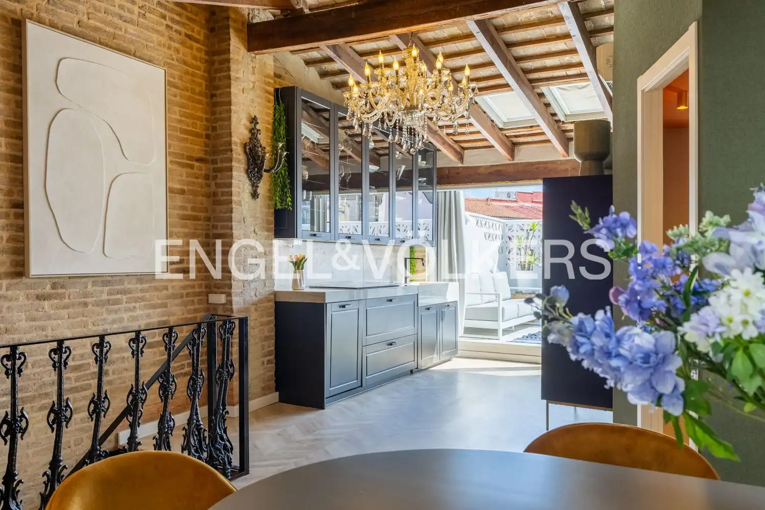 Dining room of Attic for sale in Valencia  with Air Conditioner, Heating and Parquet flooring