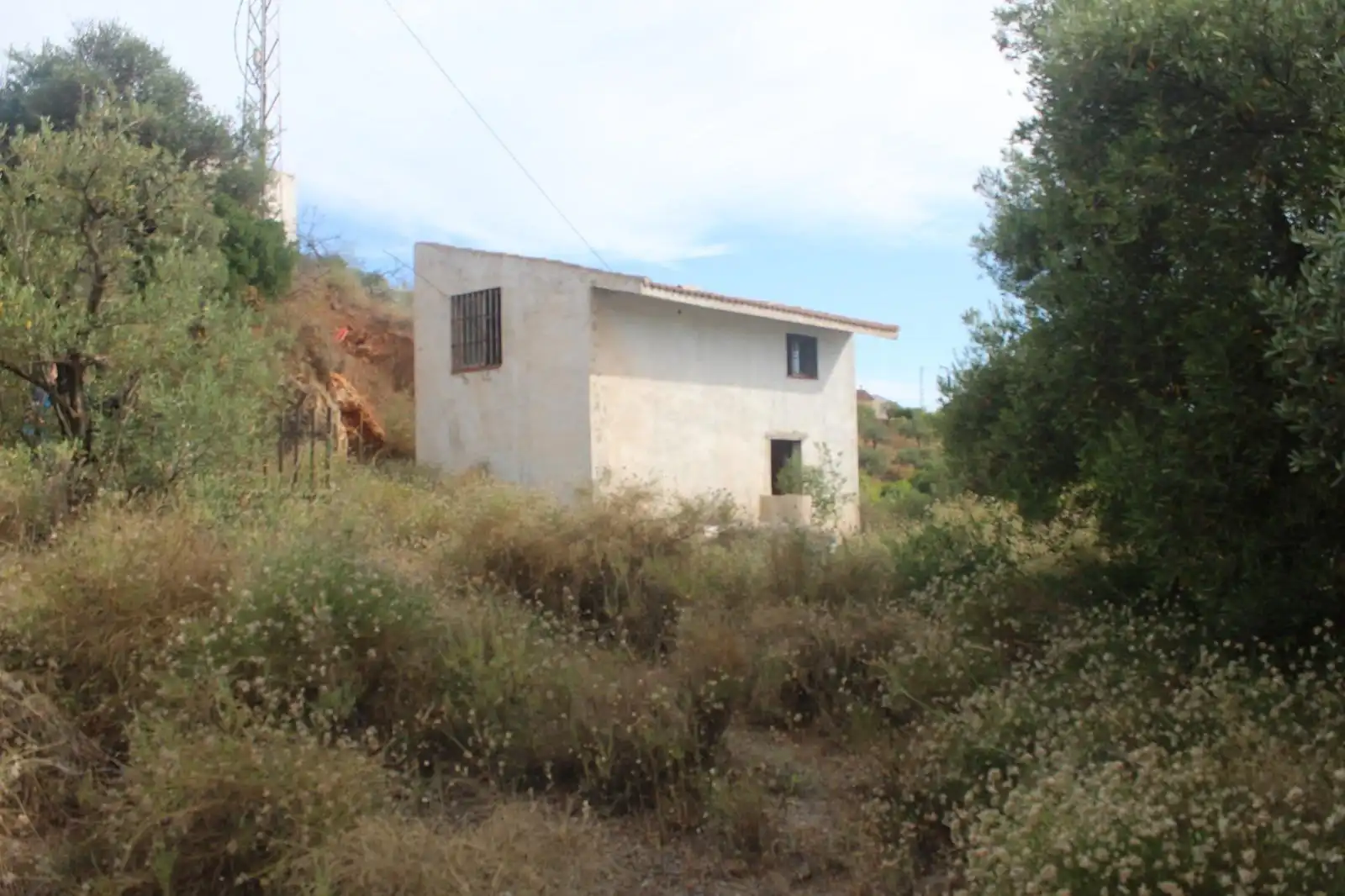 Finca rústica en venda en Almogía