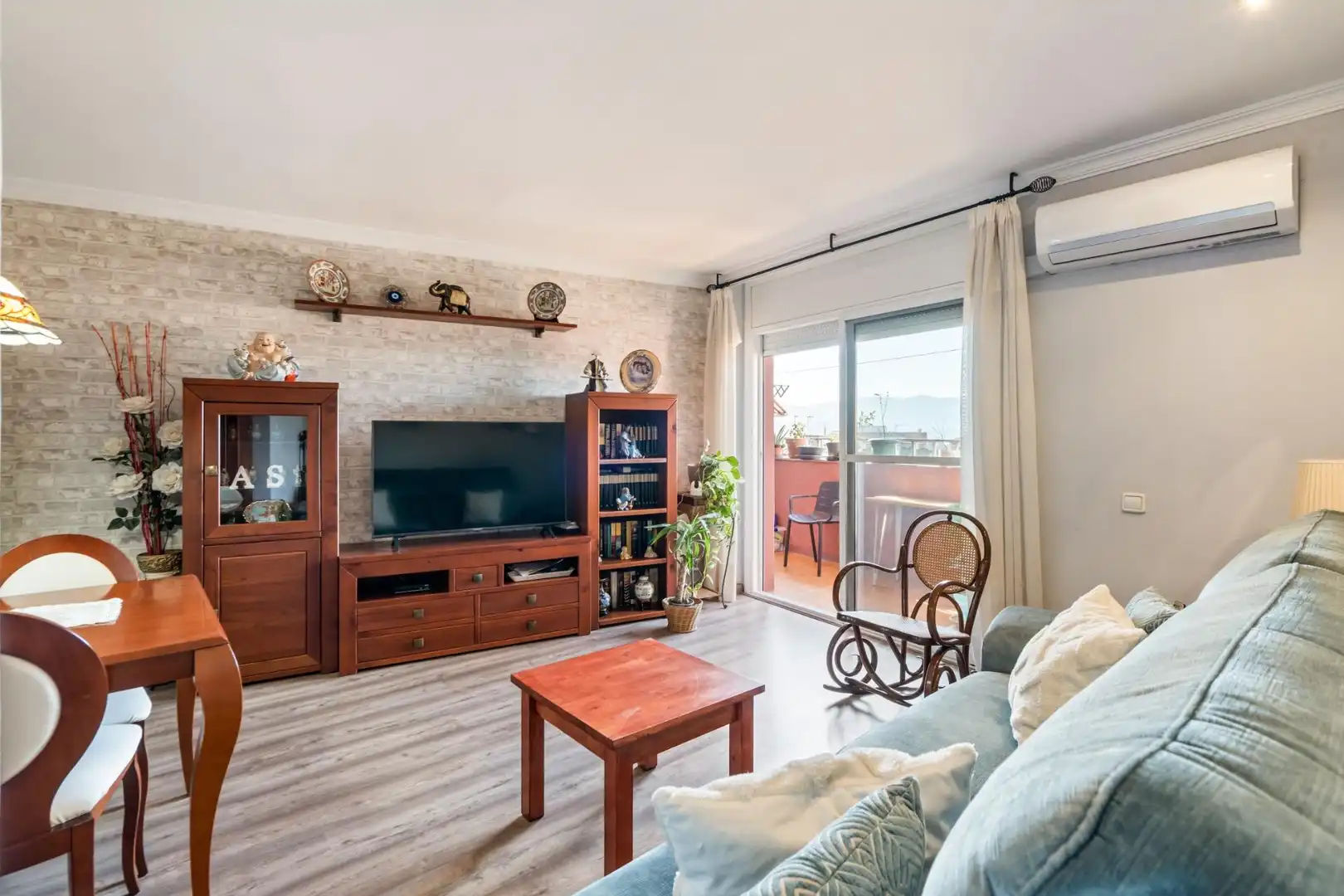 Piso con terraza en venta en Plana Lledó