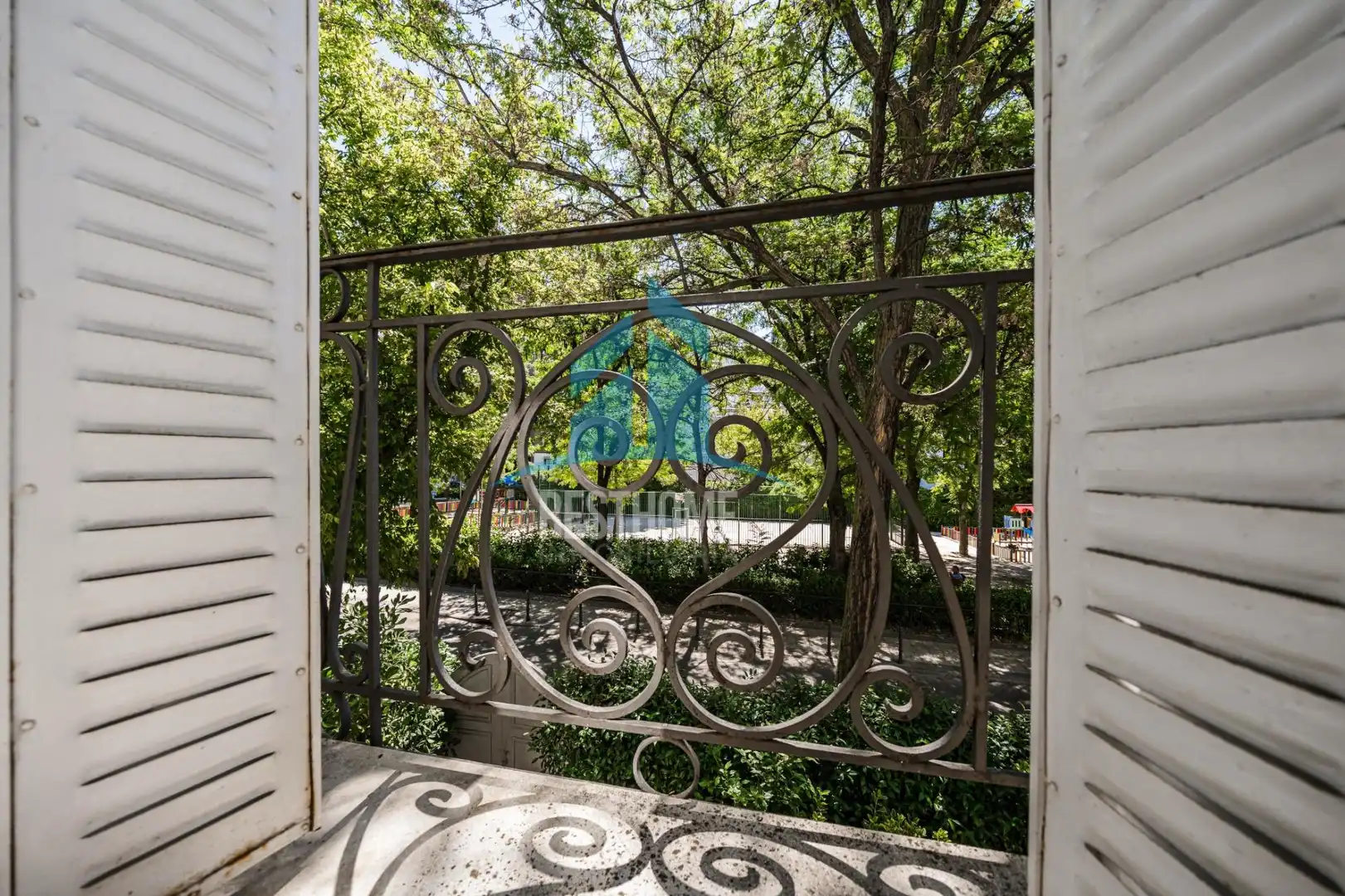 Terraza de Casa o chalet en venta en Madrid con Calefacción, Jardín privado y Parquet