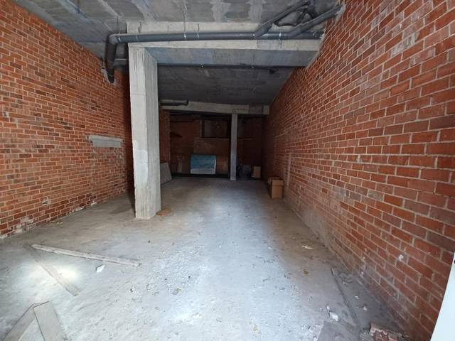 Local comercial en Alquiler en La Roda