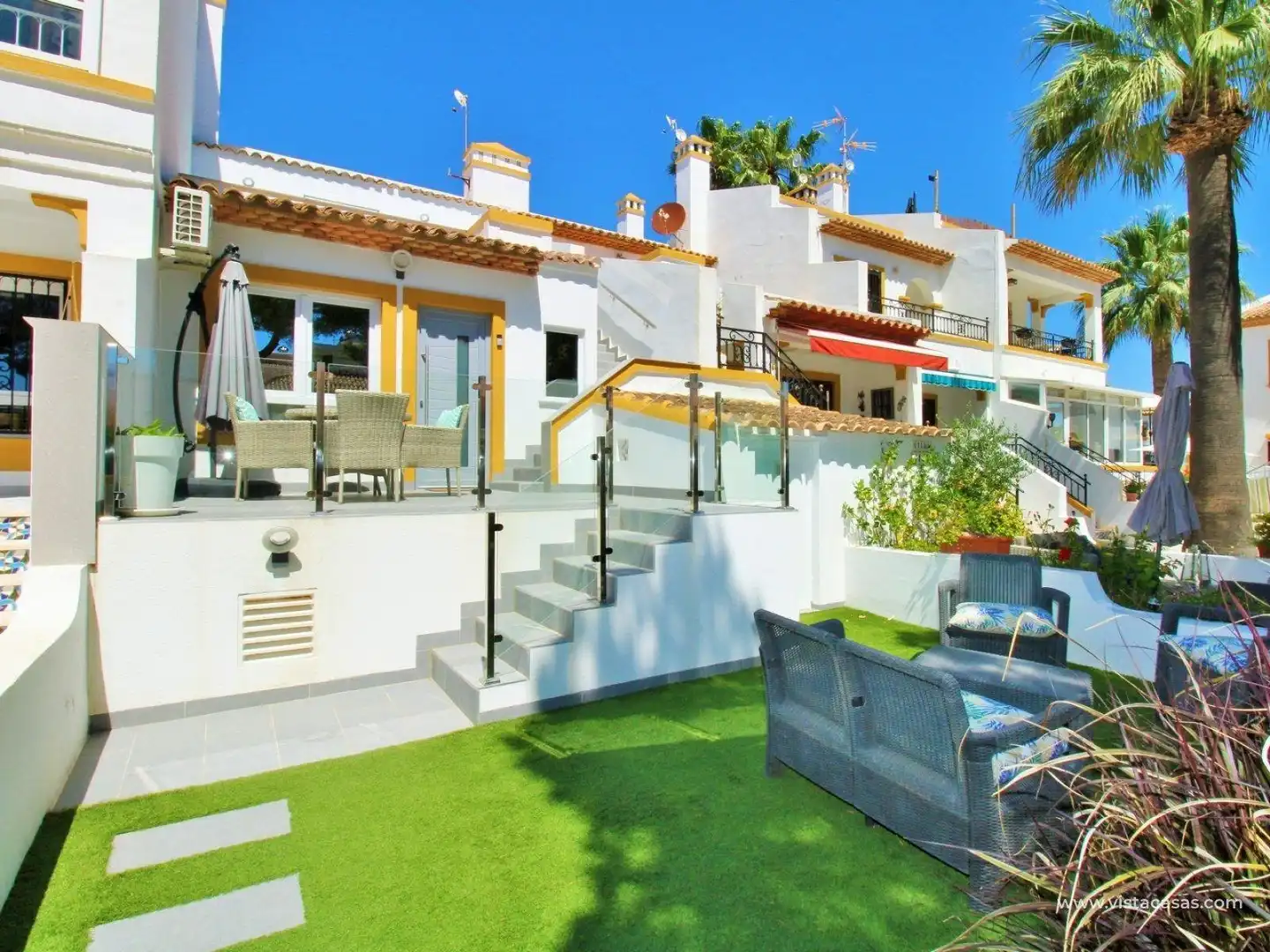 Bungalow con terraza en venta en Orihuela Costa