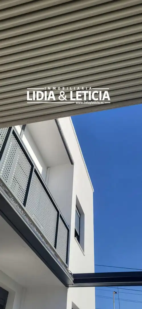 Vista exterior de Casa o xalet en venda en Alcalá de Guadaira