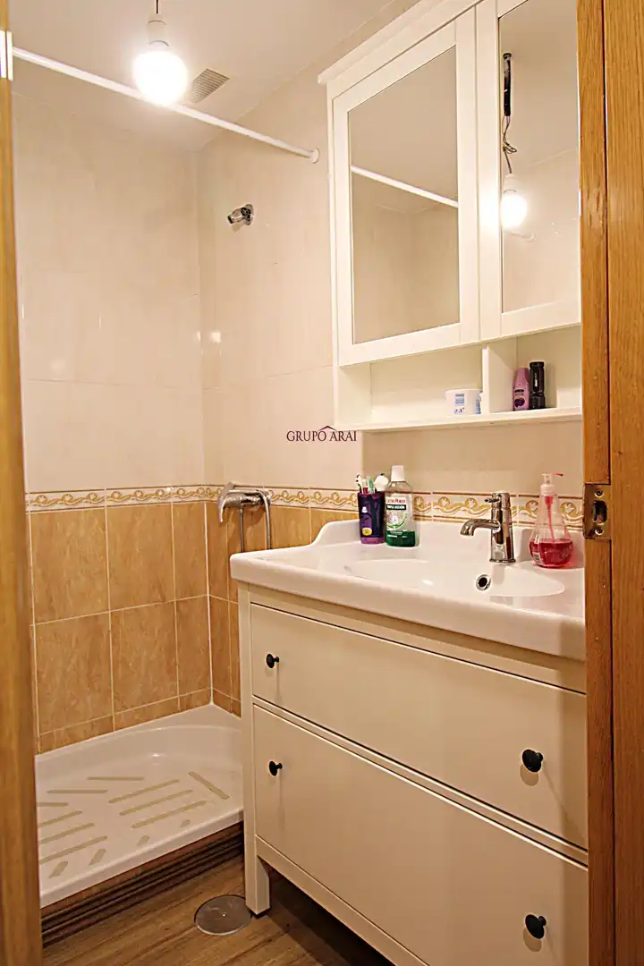 Badezimmer von Maisonette zum Verkauf in Castalla mit Klimaanlage, Terrasse und Abstellraum