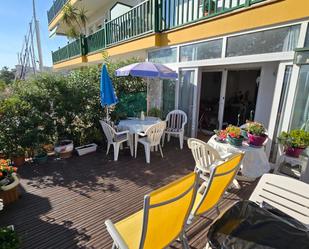 Terrasse von Wohnungen zum verkauf in Empuriabrava mit Klimaanlage und Terrasse