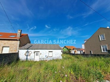 Wohnbaugrundstück zum Verkauf in Rúa Clara Campoamor