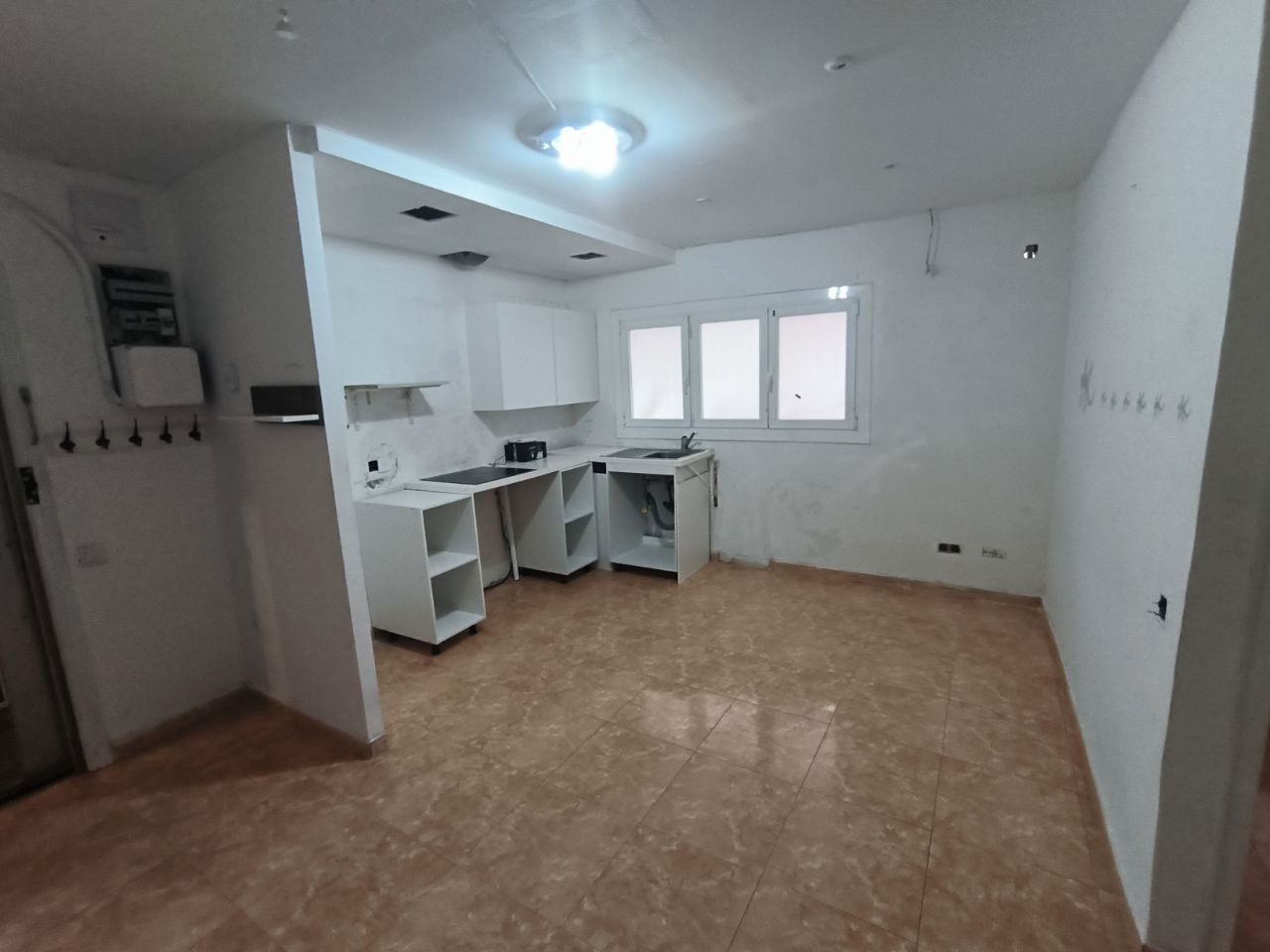 Kitchen of Flat for sale in Badalona