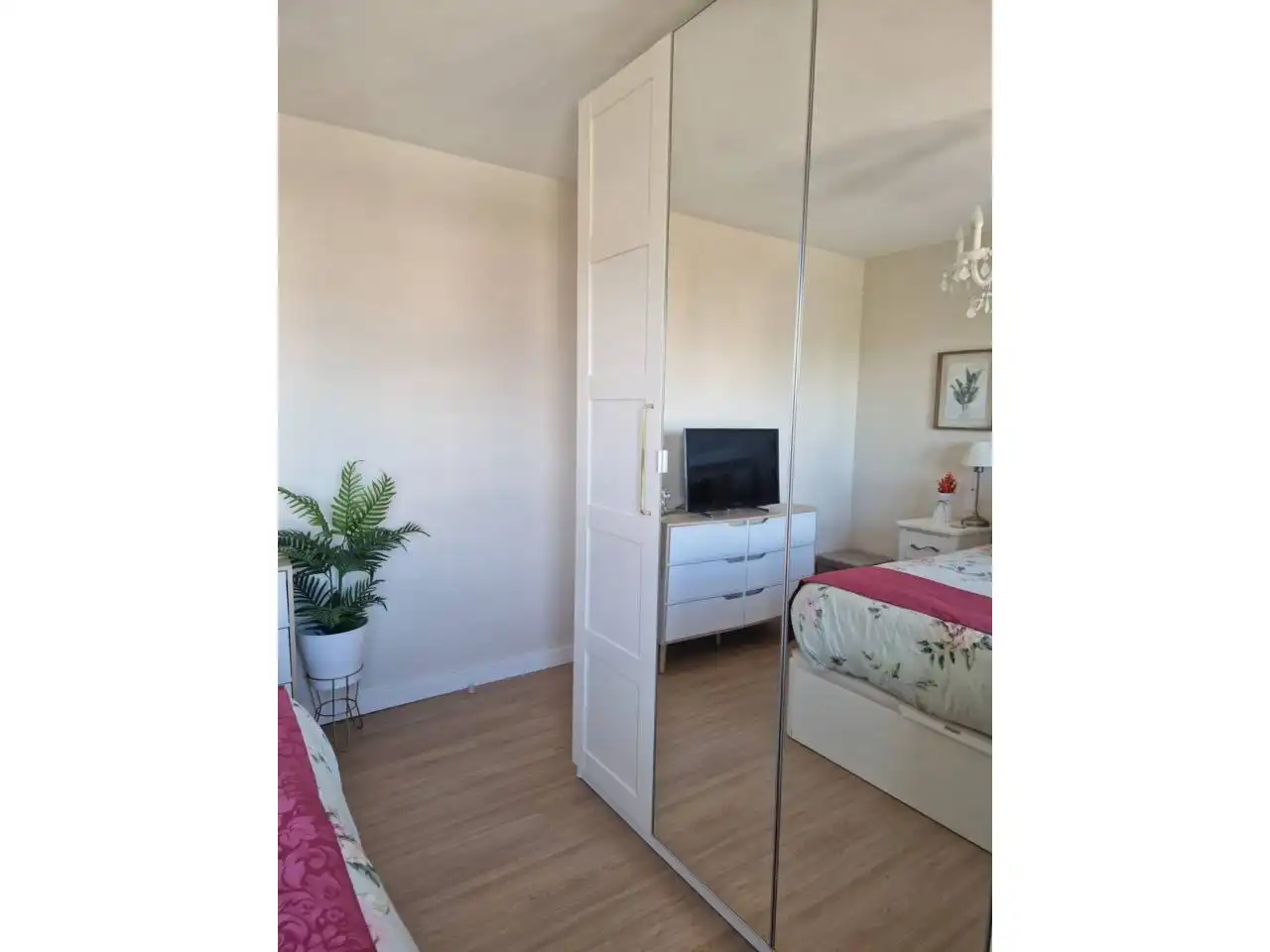 Schlafzimmer von Dachboden zum Verkauf in León Capital  mit Heizung, Parkett und Terrasse