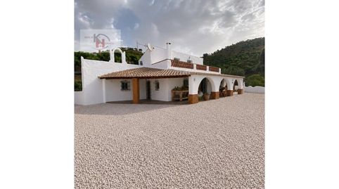 Foto 3 de Casa o chalet en venta en Diseminados Chozas (diseminado), Norte - Barrio del Pilar - El Reñidero, Vélez-Málaga