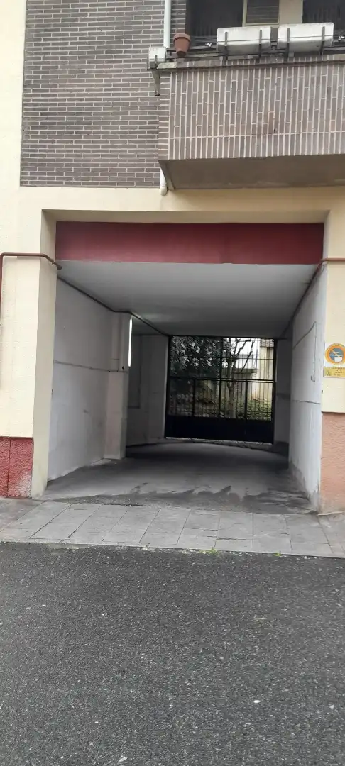 Garage zur Miete in El Escorial