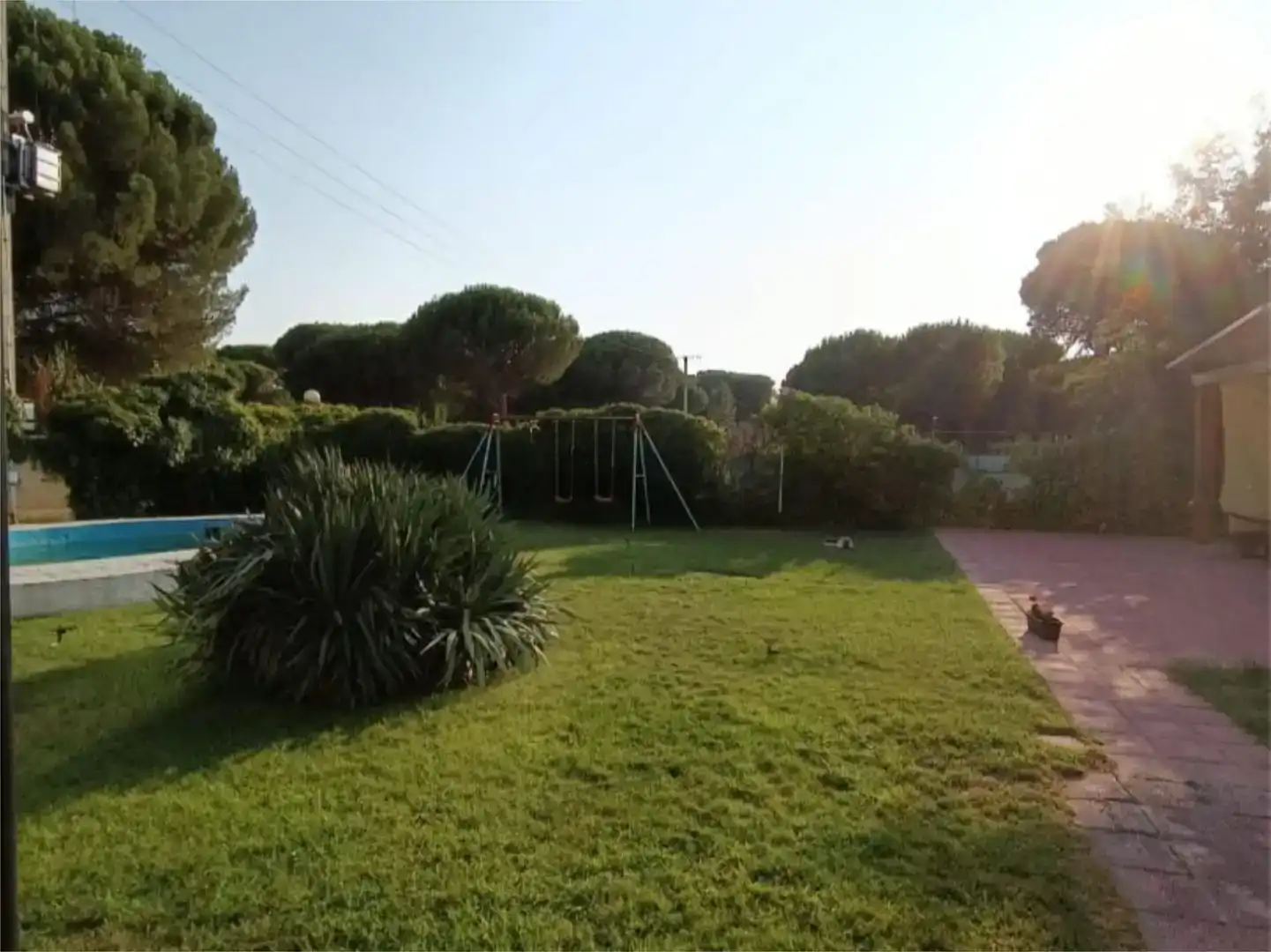 Jardí de Pis en venda en Mojados amb Jardí privat, Traster i Piscina