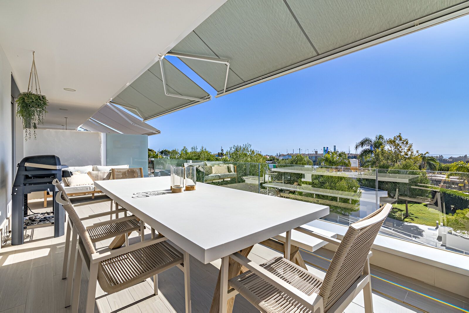 Terrace of Apartment for sale in Estepona  with Air Conditioner, Terrace and Swimming Pool