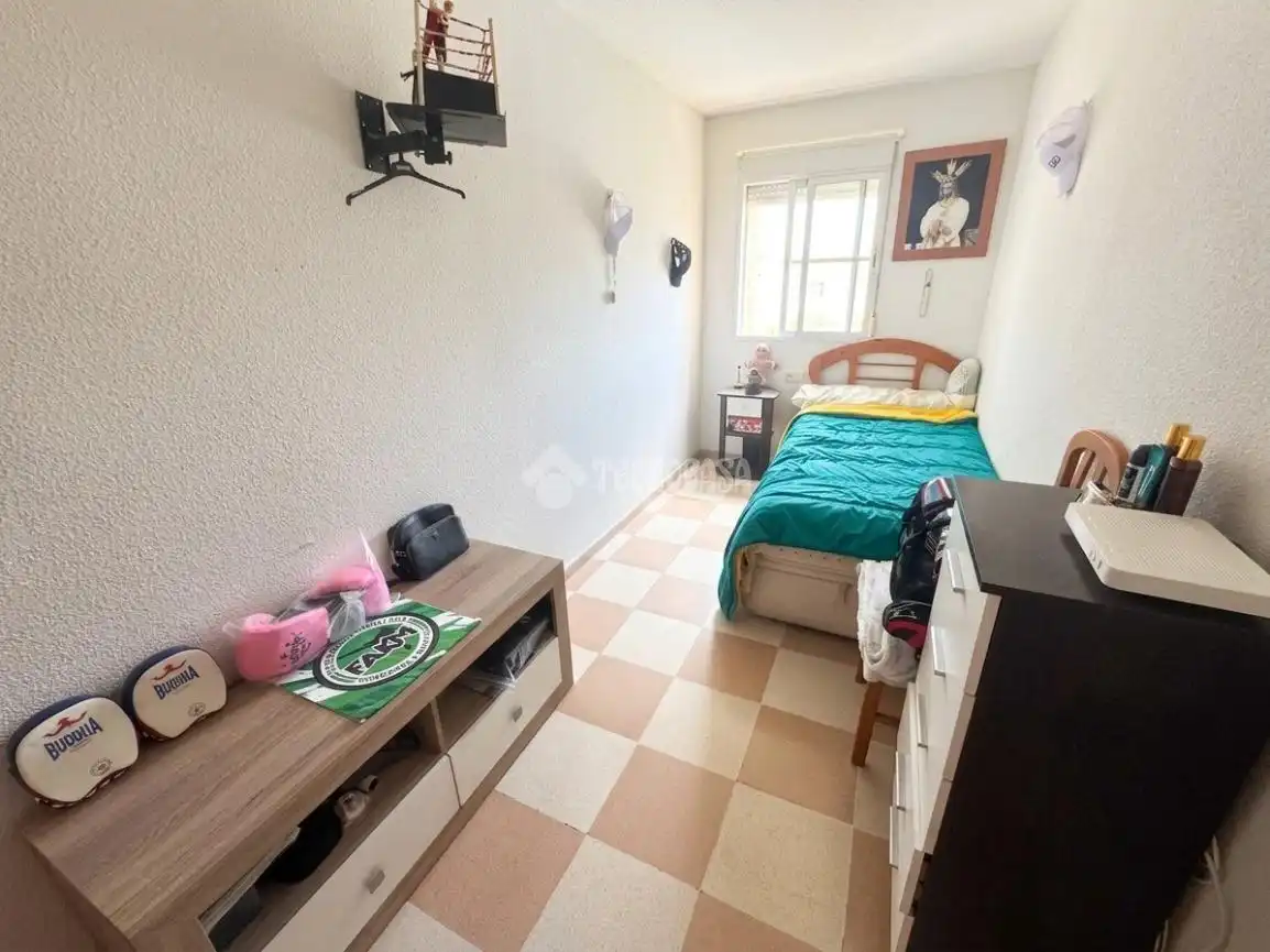 Habitación de Piso en venta en Estepona con Terraza