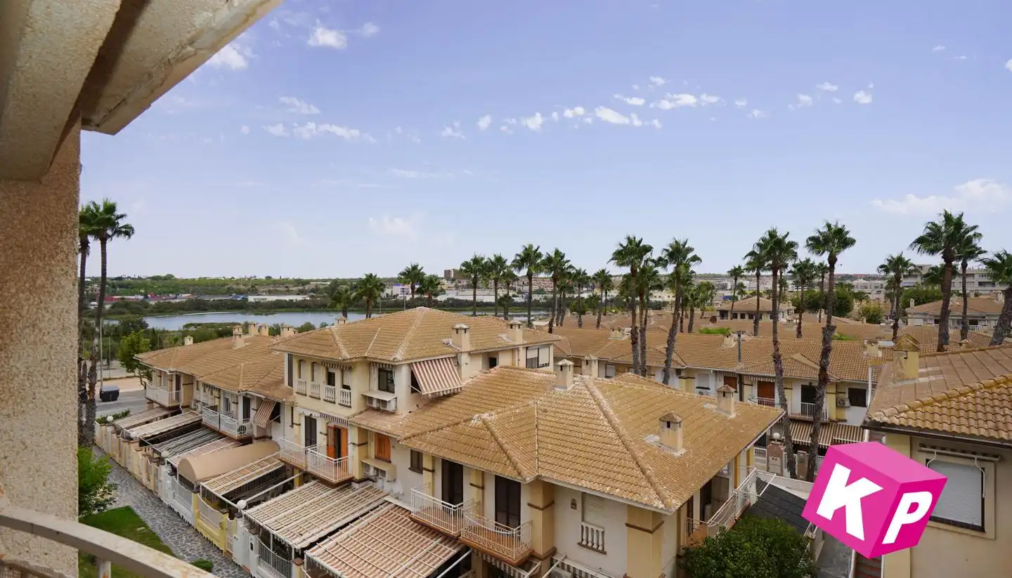 Vista exterior de Piso en venta en Santa Pola con Terraza y Amueblado