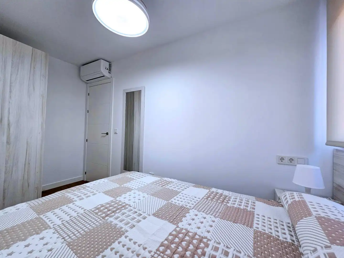 Bedroom of Flat for rent in Cartagena  with Air Conditioner and Furnished