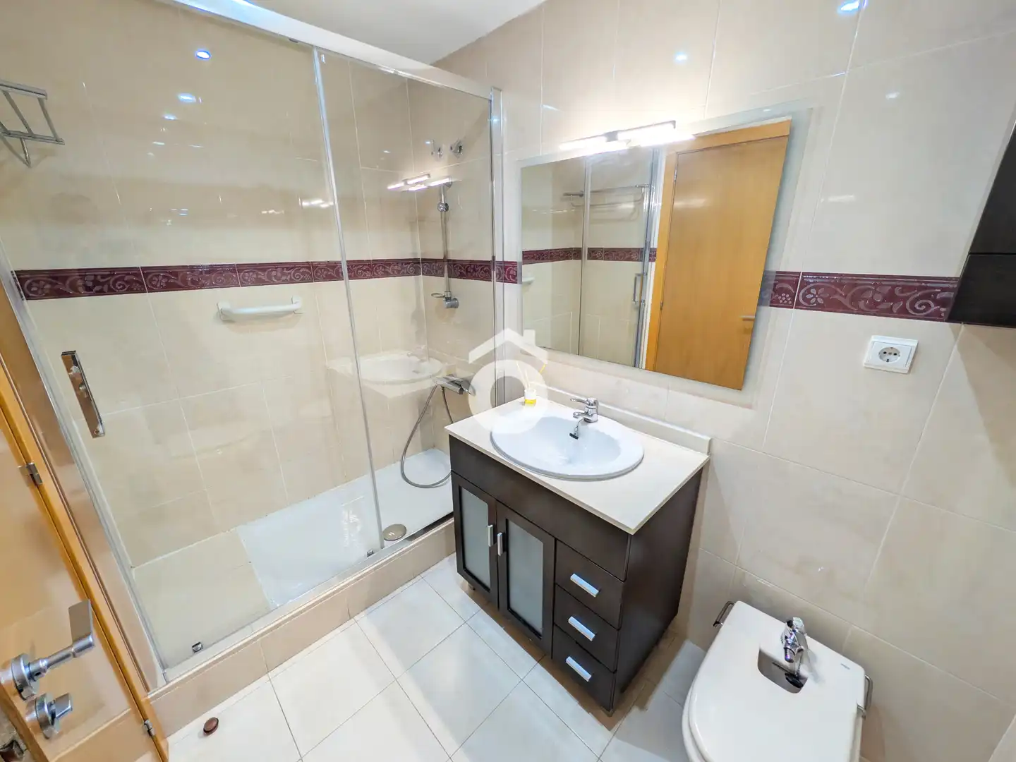 Flat for rent in Carrer Josep Pla, Martorell