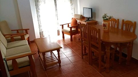 Foto 2 de Piso de alquiler en Puente Mayorga - Campamento, San Roque