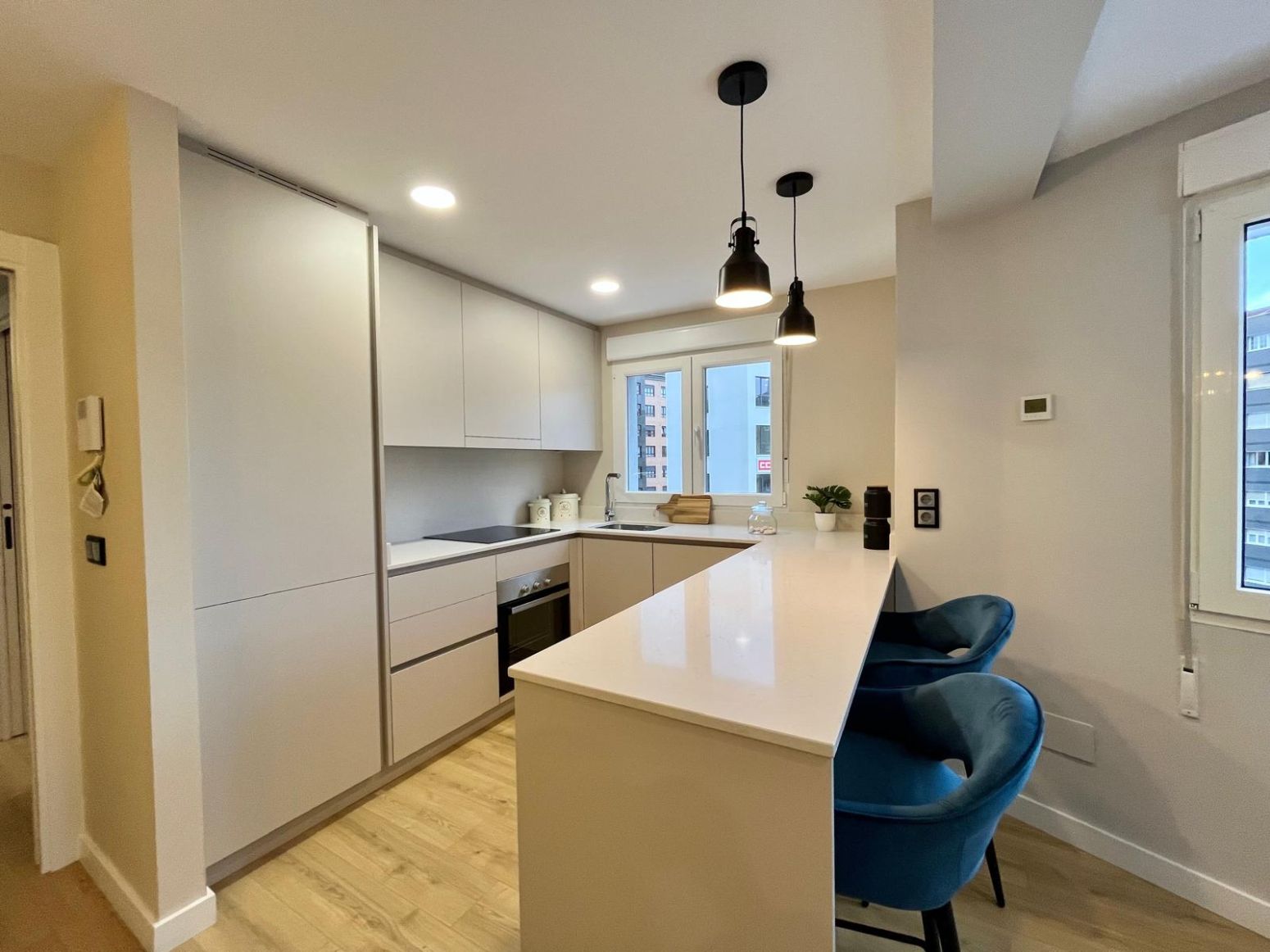 Kitchen of Flat for sale in Avilés  with Heating, Private garden and Home automation