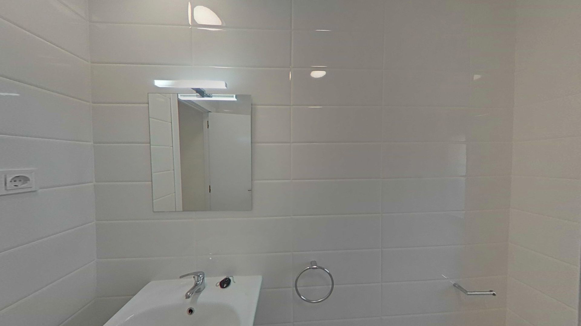 Baño de Piso en venta en  Madrid Capital con Horno