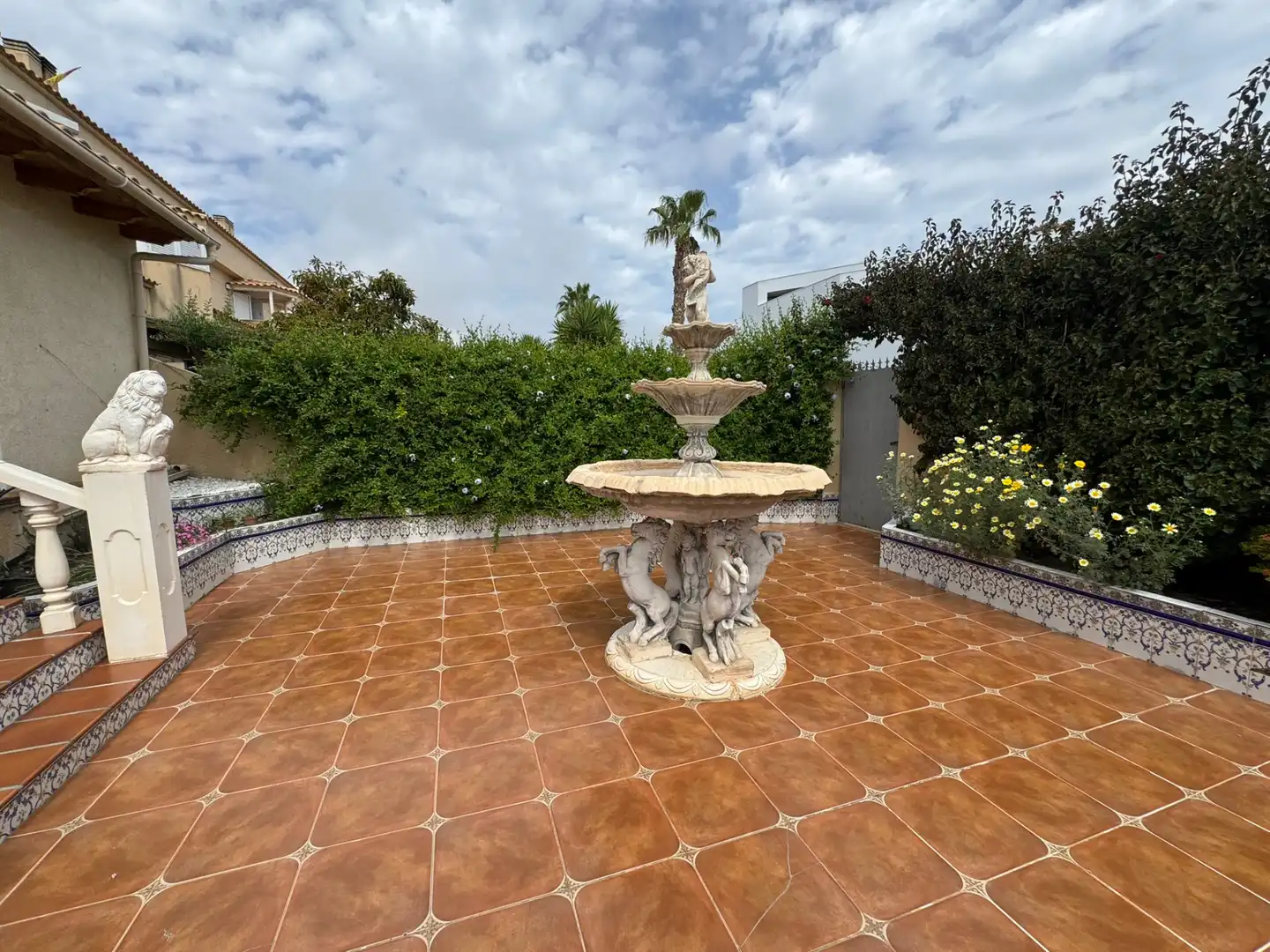 Casa a schiera con terrazza in vendita a Calle Versalles 7, imagen 2