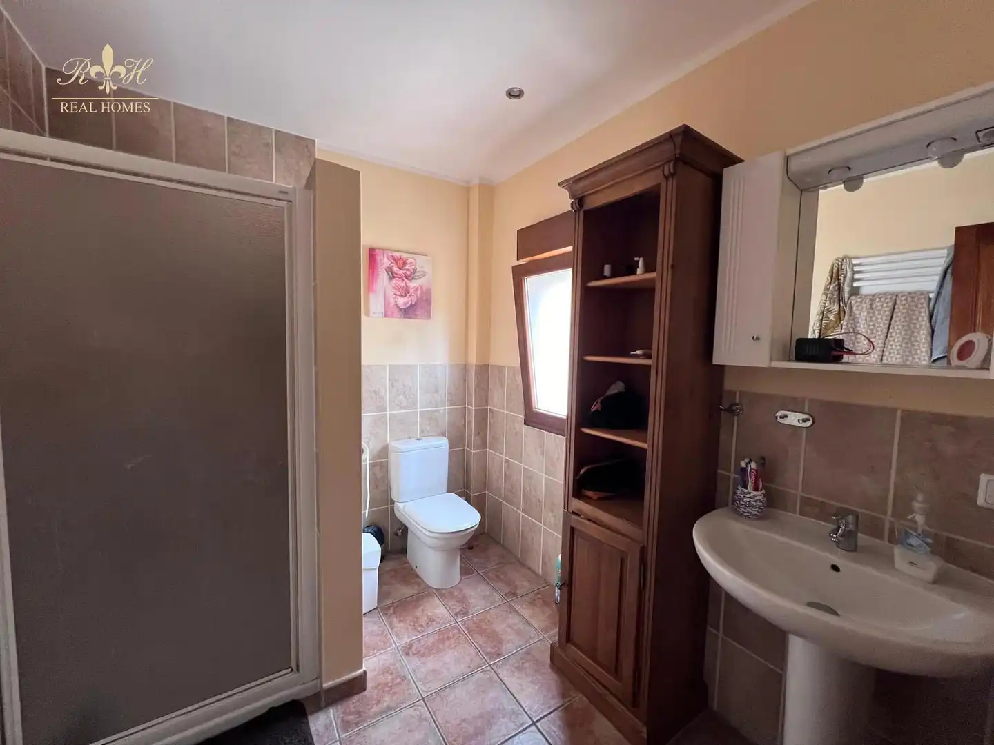 Bathroom of Houses for sale in L'Alfàs del Pi  with Air Conditioner, Heating and Terrace