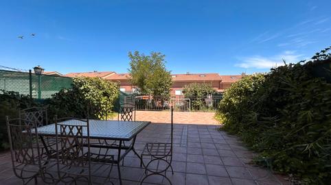 Foto 4 de Casa adosada en venda a Tórtola de Henares, Guadalajara