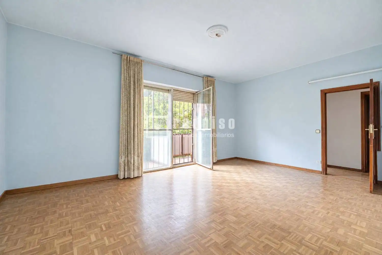 Schlafzimmer von Wohnung zum Verkauf in Madrid mit Heizung, Parkett und Terrasse
